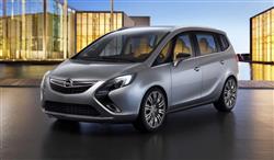 Svtov premira v enev 2011 : Opel Zafira Tourer Concept, aneb obvk na kolech