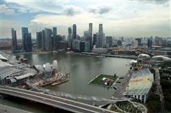 V esku vtzn tm F1 ve kolch se vrtil ze Singapuru