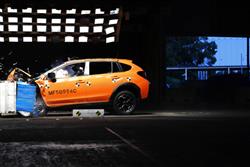 Model Subaru XV z�skal p�t hv�zdi�ek