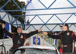 Orsk rally sport nejlepho eskho juniora vrallye finiuje v ppravch a plnuje.