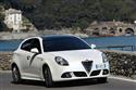 Autem roku 2011  v anket KMN se stala Alfa Romeo Giulietta
