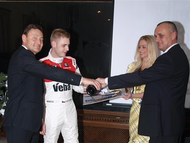 Oslava 25 let v motorsportu u Matjovskch pi oteven hotelu Manor House