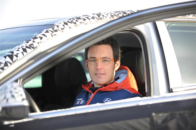 Pilot WRC testuje ostrou verzi Hyundai i30 N na zamrzlm jezee