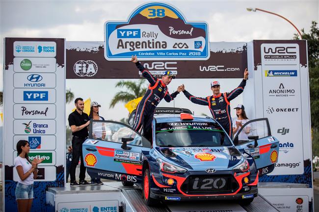 Hyundai obsadil v Rallye Argentina dv msta na stupnch vtz