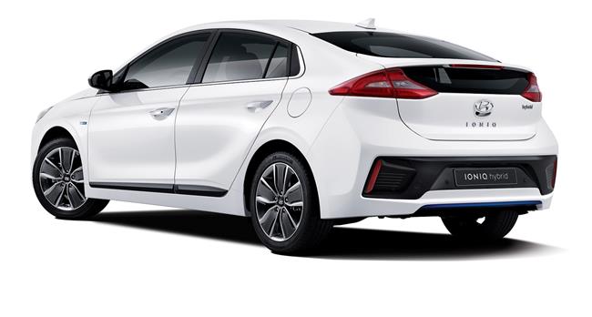 Hyundai odhalil fotky a detaily o modelu IONIQ