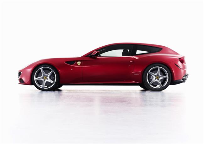 Prvn informace o nejnovjm dvanctivlcovm Ferrari, prvn foto.