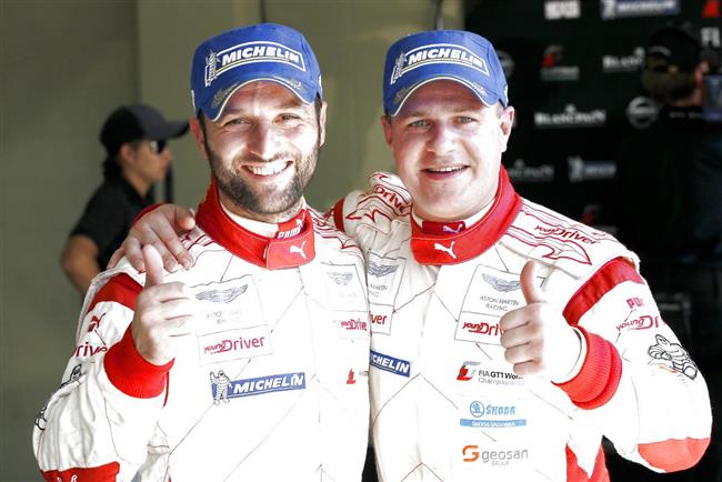 FIA GT1: Tom Enge a Darren Turner v nedlnm hlavnm zvod vybojovali druh msto