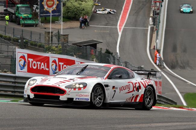 FIA GT 1 2010: Tom Enge se dokal na Nrburgringu historickho absolutnho vtzstv!