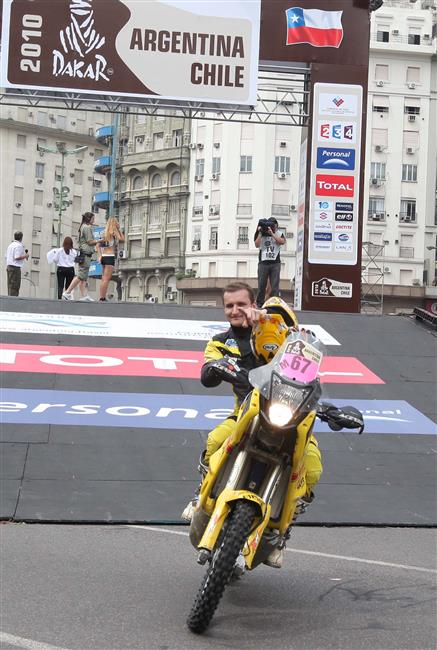 Motocyklista Duan Randsek se po roce vrt na start Dakaru