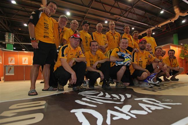 Dakar 2010: KM Racing proel bez pot pejmkami. Motorki ale pkn  zmokli.