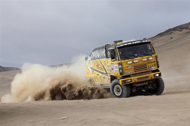 Dakar 2010: David Pabika ml v zvren pasi velk problm s pevodovkou. Ale jede!