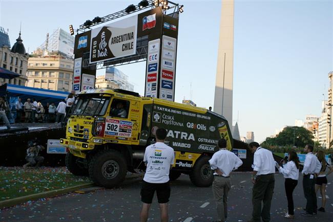 Dakar 2010: Po celonon oprav pedn npravy a zen musel Ale Loprais ODSTOUPIT !!