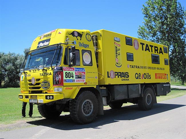 Loprais Tatra Team vyr vstc Dakaru 2011 s dobrou nladou a s odlehenou Tatrou