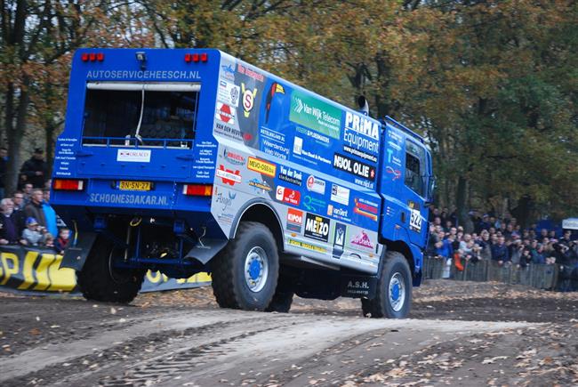 Startovn listina kategorie kamion pro Dakar 2012