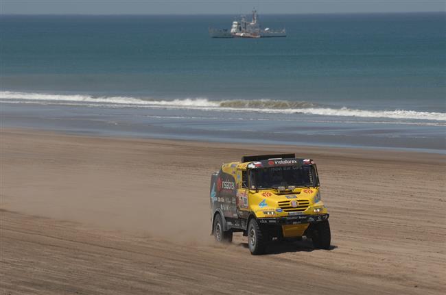 Dakar 2012: Ve druh a tet etap vystoupaly oba Liazy vzhru v poad