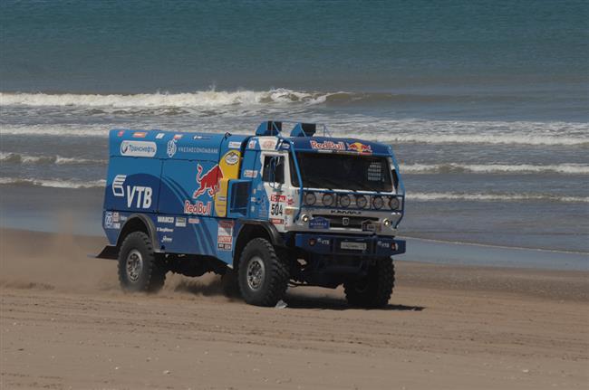 Dakar 2012: Oba LIAZy mly v  prvn etap technick problmy