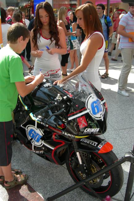MS Superbike v Brn 2011 a TK v OC Olympia objektivem Z. Brzdy
