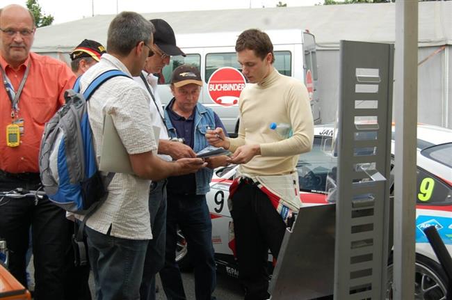 Oficiln !! Jirka Jank v barvch nmeckho Schnabl Engineering v Porsche Supercupu kon !!