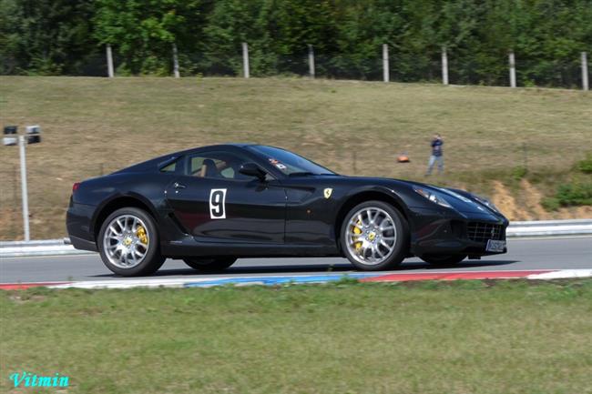 Ferrari Brno 2009 a bohat spoluoban na projce objektivem Vti Klgla