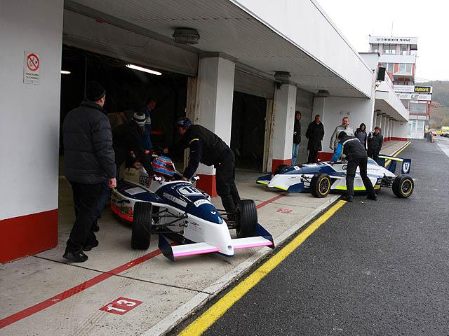 Jan Skla ve vbru mezi 19 jezdci pro FIA Academy 2011!