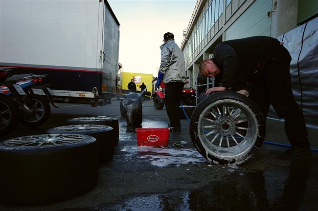Jarn cena Brna 2010: brati Ji a Tom Minkov na vozech Porsche 997 opt oba na stupnch!