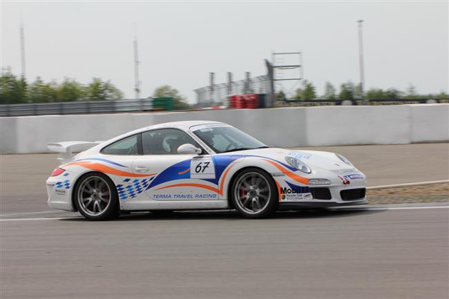Minek Motosport zahjil zvodn seznu v Porsche Sport Cupu na Nrburgringu.