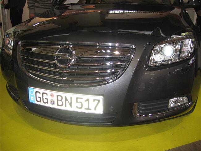 Opel Insignia, esk premira v Praze 2008, foto K. Koleko