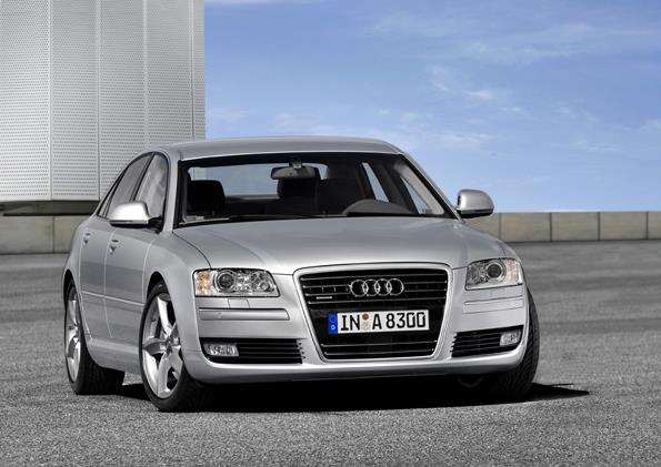 Nov Audi A8 si mohou et zkaznci objednvat nejen s osmivlci 4.2 FSI quattro
