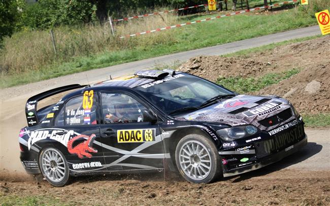 C4 WRC se chce na Britsk rallye 2010 rozlouit ve velkm stylu