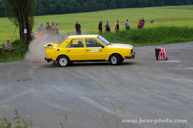 Rallye show Velk Rapotn, aneb ve  stop  Erzetek.
