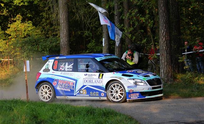 Vclav Pech a Petr Uhel pili v Rallye Pbram o zlato tsn v posledn erzet.