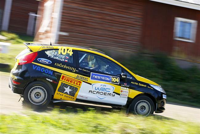 Posdka Jan ern  Pavel Kohout dokonila Finskou Rally jako pt v Academy