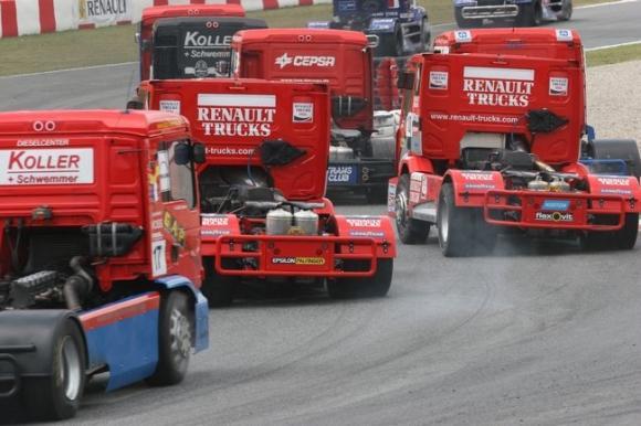 Truckersk Assen 2009: Frankieho tm se dvma tmovmi pohry