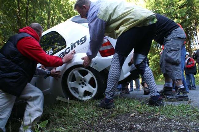 Na Setkn mistr 2008 v Ostrav nechybl ani Nutrend racing, ale akci pekazila nehoda