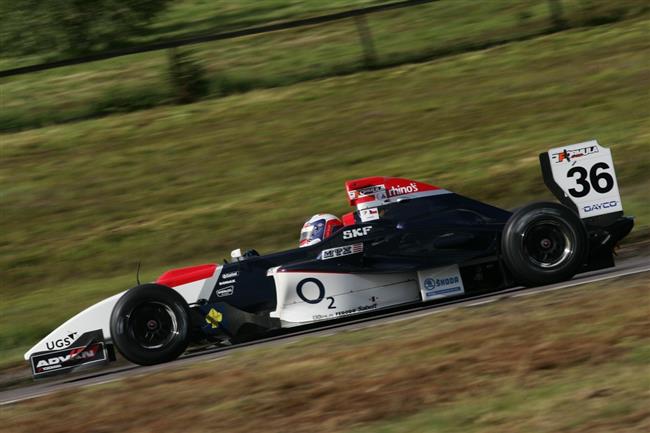 Formula Master 2009: Janie a Salaquardu pi testu v Imole potrpily brzdy