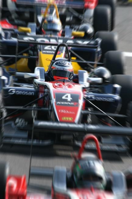 F3 na Nrburgringu : Erik Jani vyraz a z devt ady