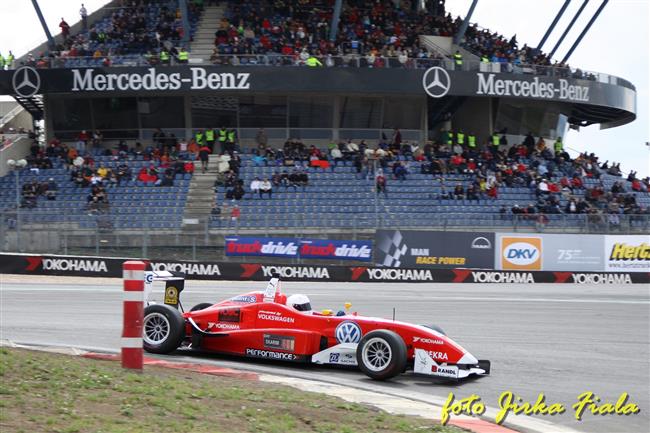 Formule 3 RaceCar Nrburgring 2010 objektivem Jirky Fialy