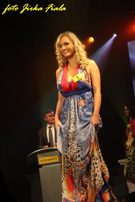 Super Miss 2010 objektivem Jirky Fialy