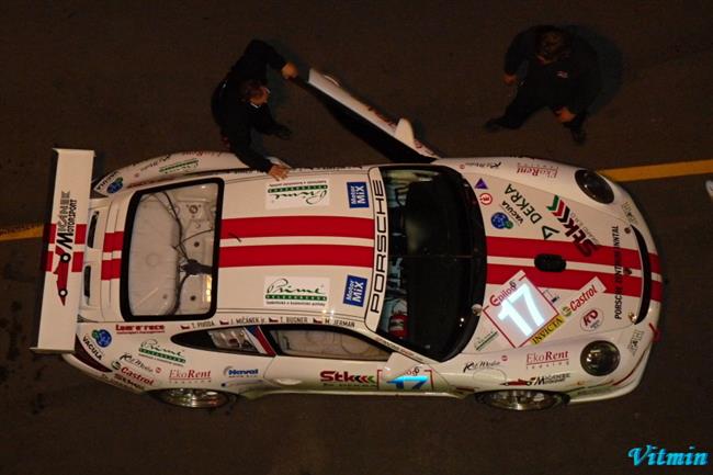 Epilog 2010 a Minek Motorsport - Porsche 997 a Renault Clio RS, foto V.Klgl