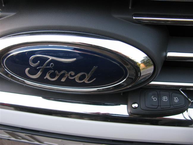 Test nejvtho z Evropskch Ford - rodinn Galaxy s benznovm turbomotorem 1,6