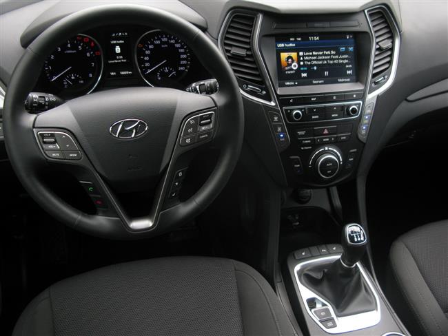 Test velkho SUV Hyundai Santa Fe s 2,4 benznem v manulu v sedmimstnm proveden
