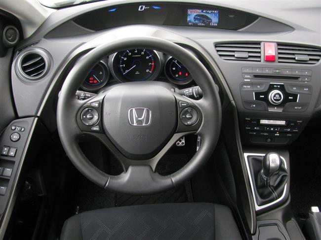 Honda Civic Sport s benznovm motorem 1,8 VTEC