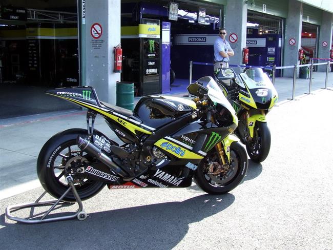 Moto GP 2009  v Brn : Domc zvod Abajovi  nevyel,  padl v prvn zatce