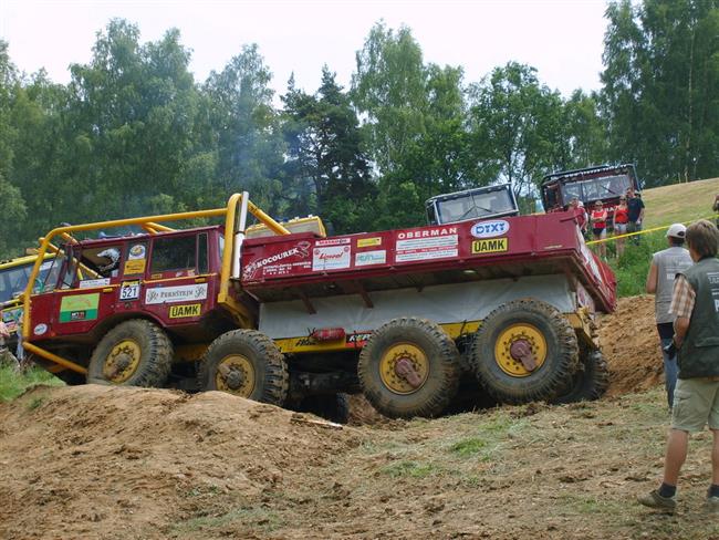 TruckTrial na rani ve Vrnov u Sokolova