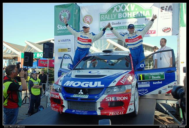 Roman Kresta obhjil titul a hodnot leton Rallye Bohemia