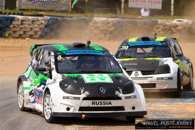 Rallycross v Nyirdu nafotil Pavel Pustjovsk