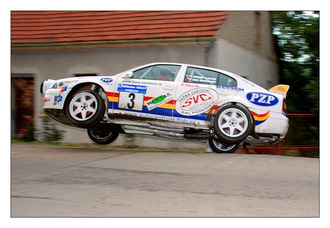 Vykovsk rozbahnn RAC vldly Peugeoty S 2000