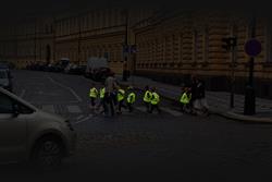 Jste na silnici vidět? Kampaň společnosti Goodyear upozorňuje na nezbytnost používání reflexních prvků