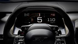 Digitln pstrojov panel novho Fordu GT je palubn deskou budoucnosti