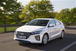 To nejlep z obou svt: Hyundai v Evrop zahj prodej modelu IONIQ Plug-in